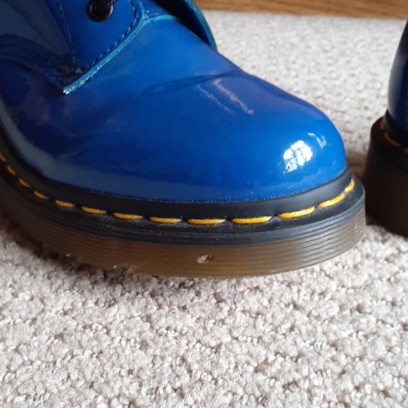 Dr. Martens boots - Picture 3 of 8